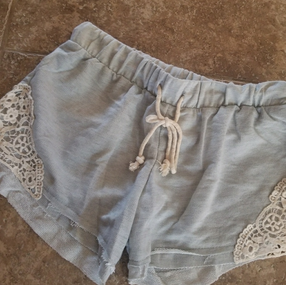 NEW LOUNGE SHORTS